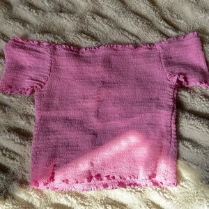 Over the shoulder Pink Crop